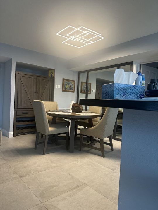 For Rent: $7,000 (2 beds, 2 baths, 1270 Square Feet)