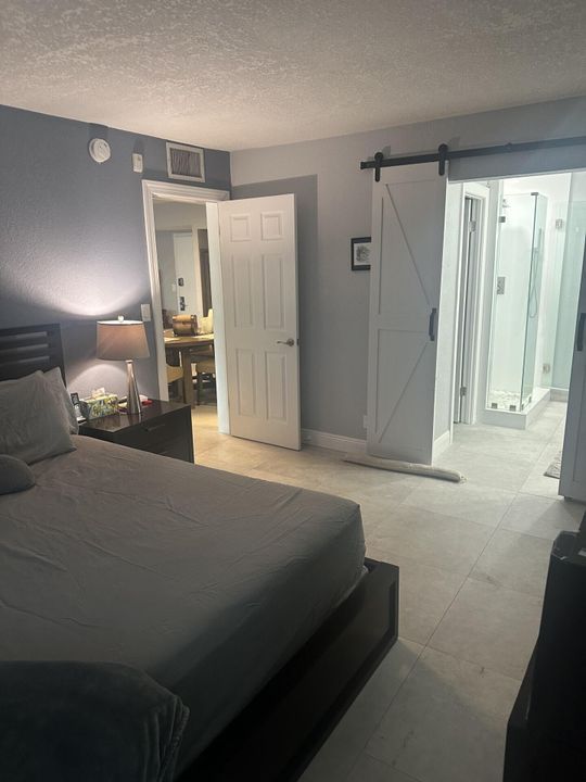 For Rent: $7,000 (2 beds, 2 baths, 1270 Square Feet)