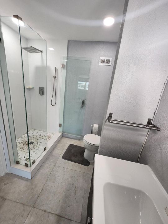 For Rent: $7,000 (2 beds, 2 baths, 1270 Square Feet)