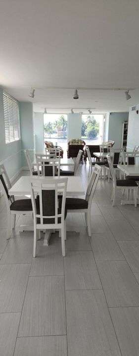 For Rent: $7,000 (2 beds, 2 baths, 1270 Square Feet)