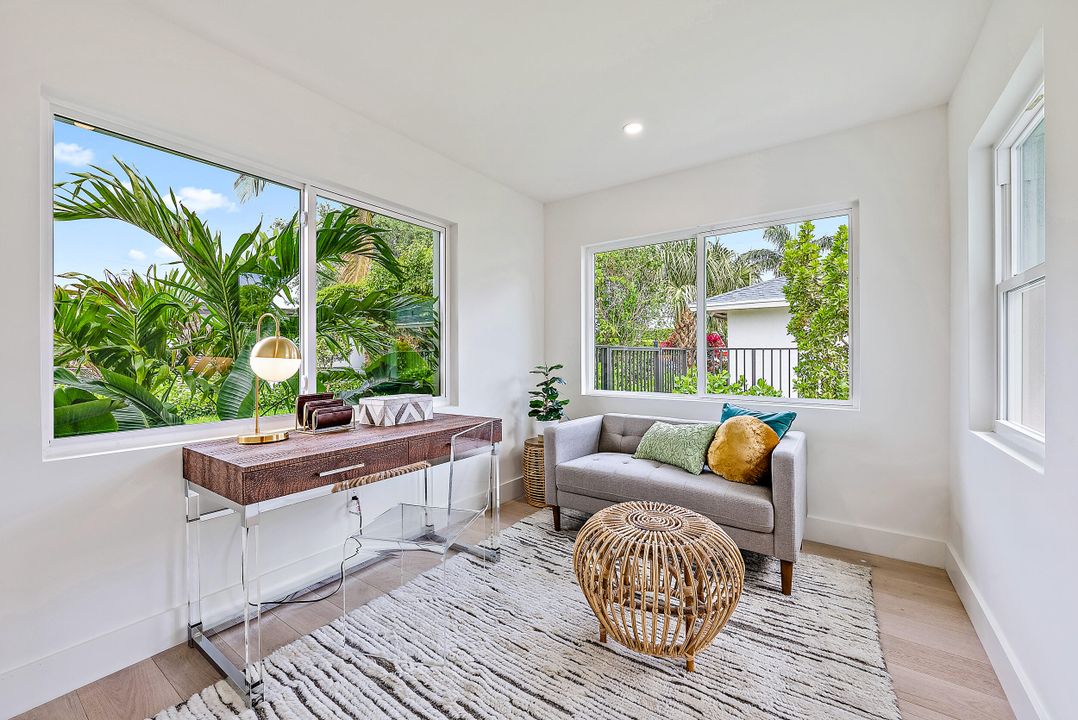 For Rent: $25,000 (5 beds, 3 baths, 2440 Square Feet)