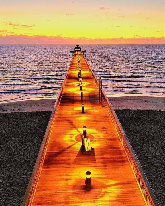 Под контрактом: $1,900 (2 спален, 2 ванн, 887 Квадратных фут)