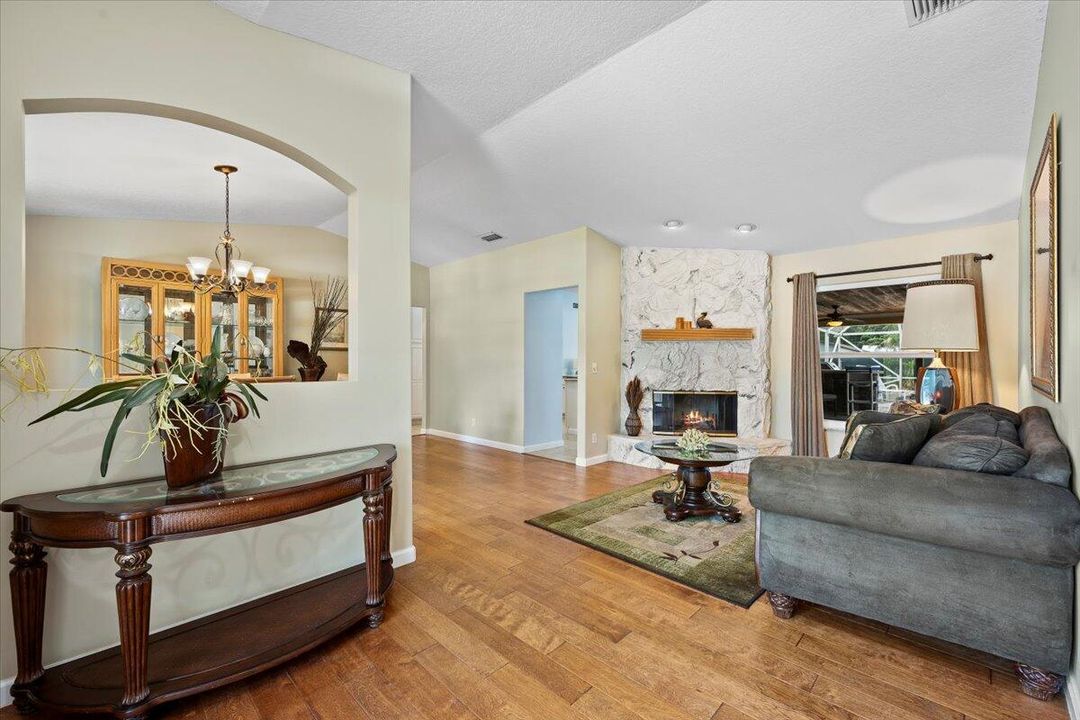 For Sale: $1,195,000 (3 beds, 3 baths, 2343 Square Feet)