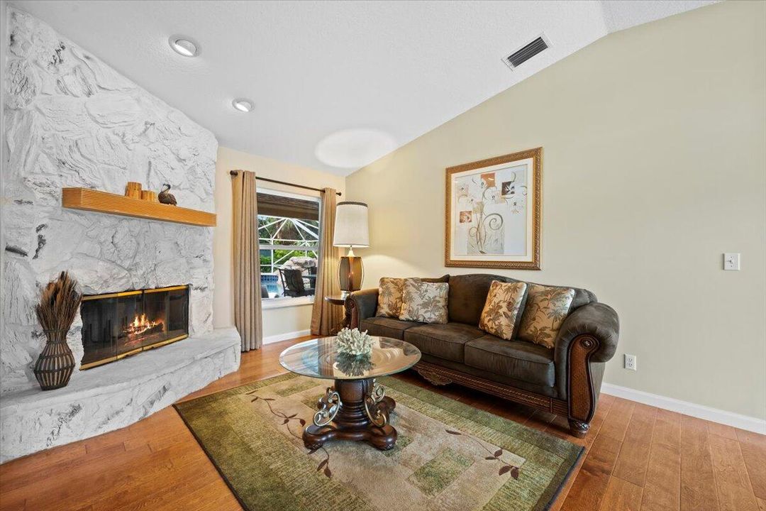 For Sale: $1,195,000 (3 beds, 3 baths, 2343 Square Feet)