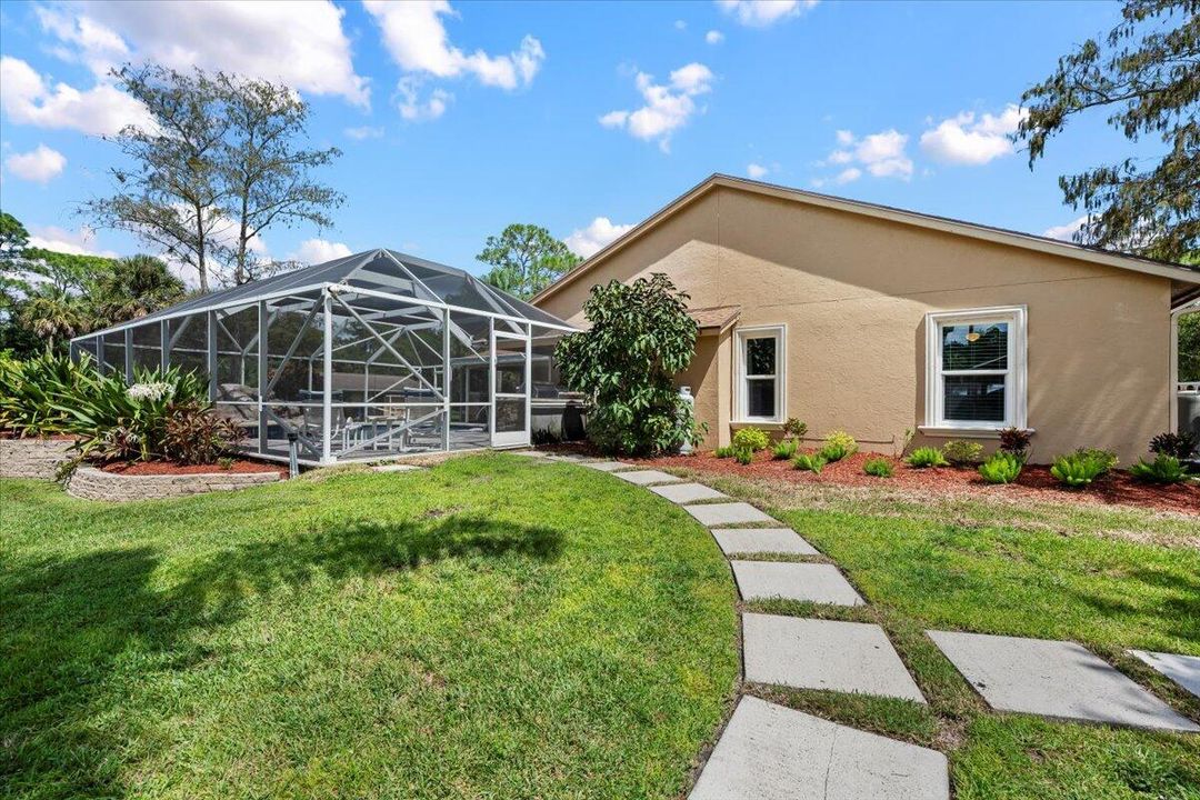 For Sale: $1,195,000 (3 beds, 3 baths, 2343 Square Feet)