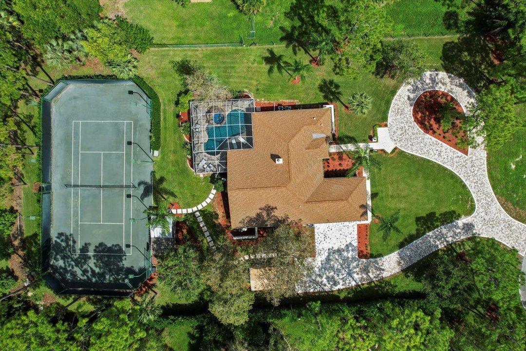 For Sale: $1,195,000 (3 beds, 3 baths, 2343 Square Feet)