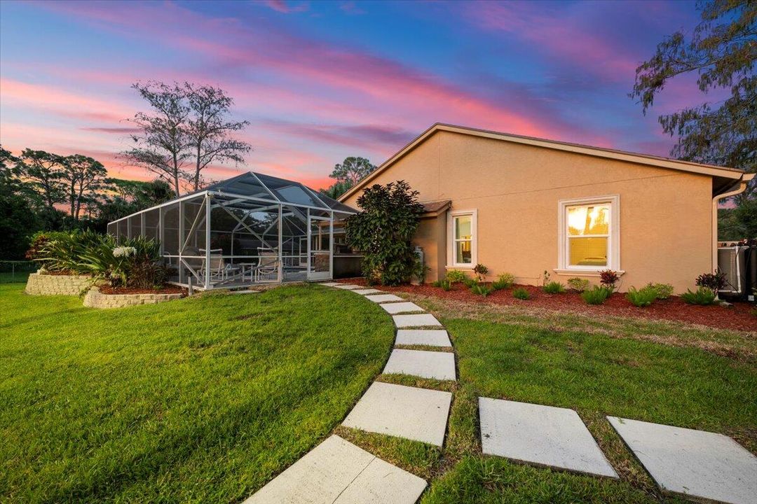 For Sale: $1,195,000 (3 beds, 3 baths, 2343 Square Feet)