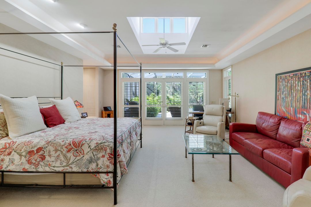 For Sale: $1,695,000 (4 beds, 5 baths, 5297 Square Feet)