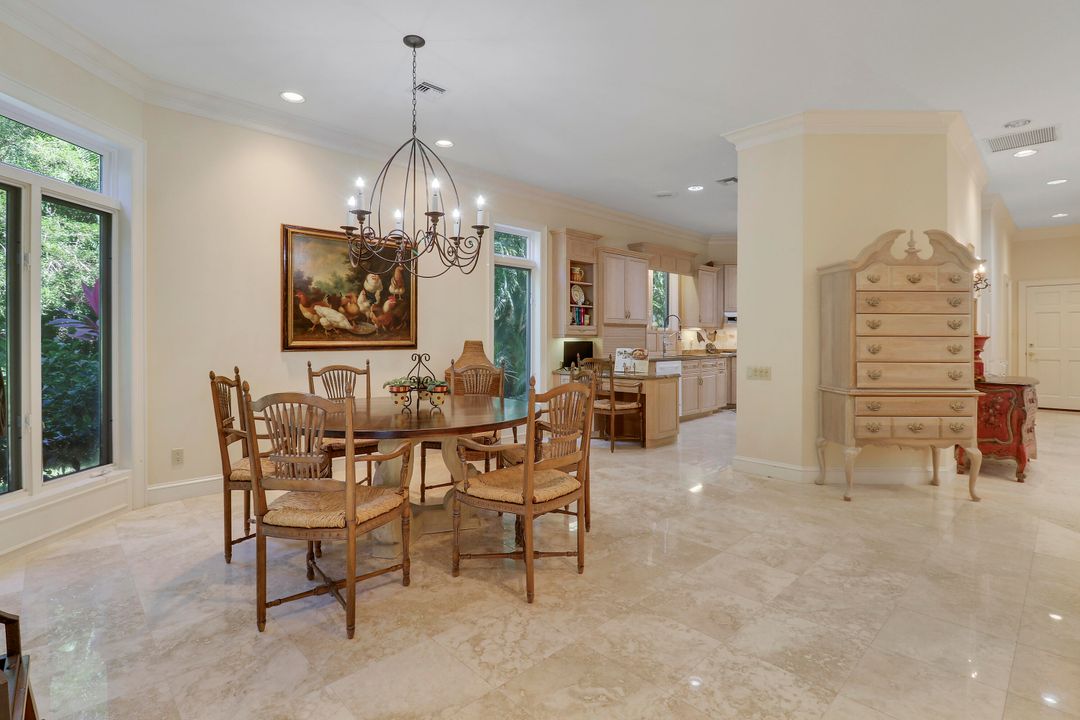 For Sale: $1,695,000 (4 beds, 5 baths, 5297 Square Feet)