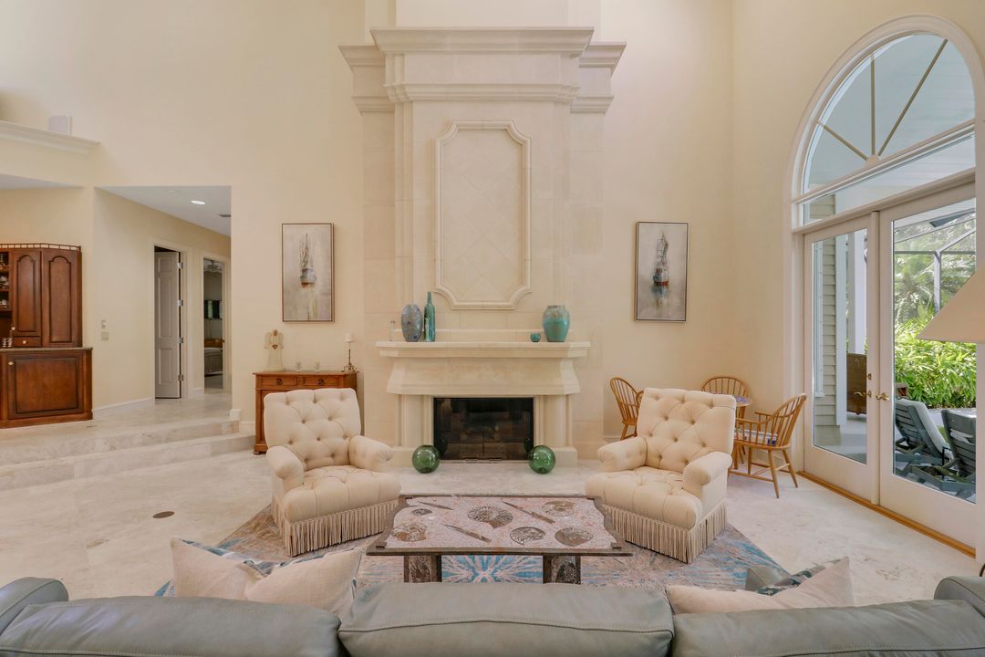 For Sale: $1,695,000 (4 beds, 5 baths, 5297 Square Feet)