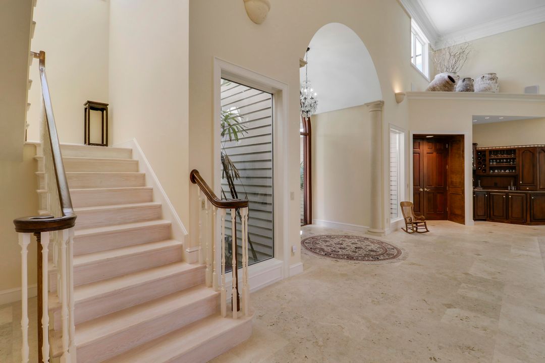 For Sale: $1,695,000 (4 beds, 5 baths, 5297 Square Feet)