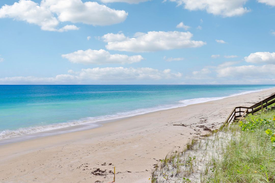 For Sale: $1,695,000 (4 beds, 5 baths, 5297 Square Feet)