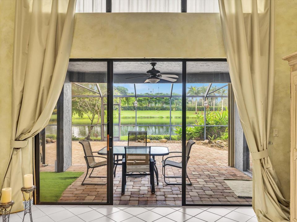 For Rent: $7,500 (3 beds, 2 baths, 2585 Square Feet)