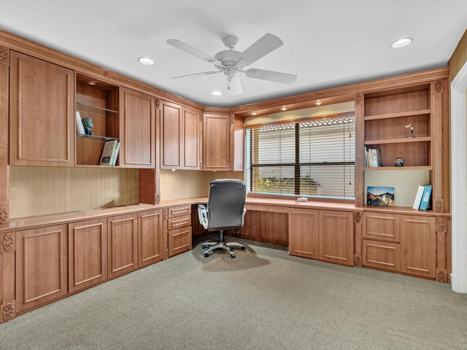 For Rent: $7,500 (3 beds, 2 baths, 2585 Square Feet)