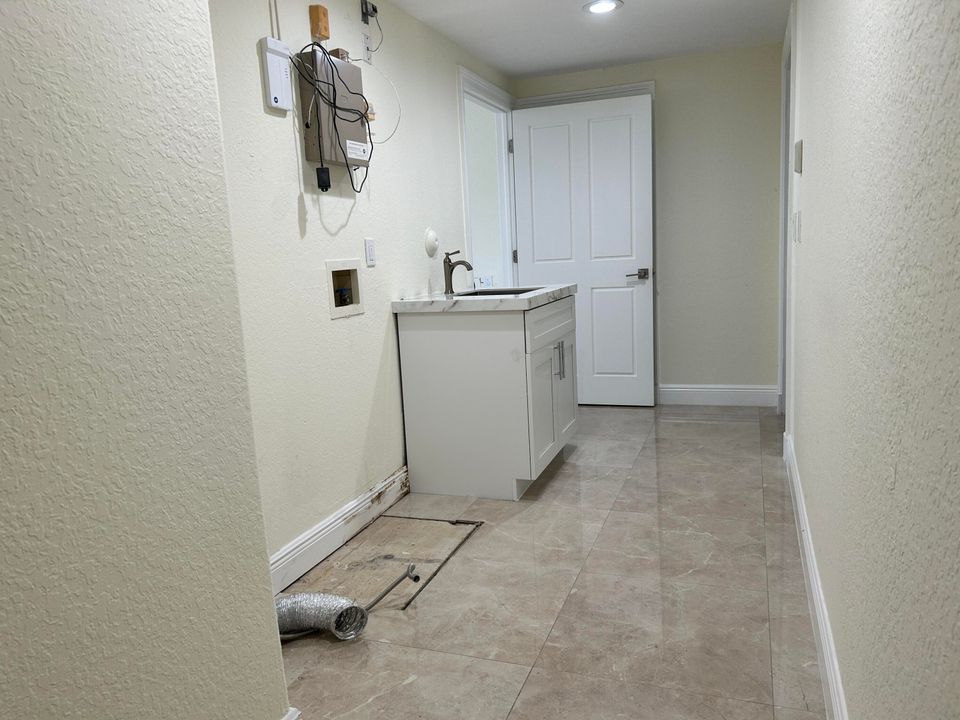 待售: $1,550,000 (5 贝兹, 3 浴室, 5464 平方英尺)