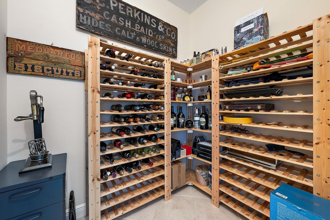 For Sale: $1,399,000 (4 beds, 3 baths, 3628 Square Feet)