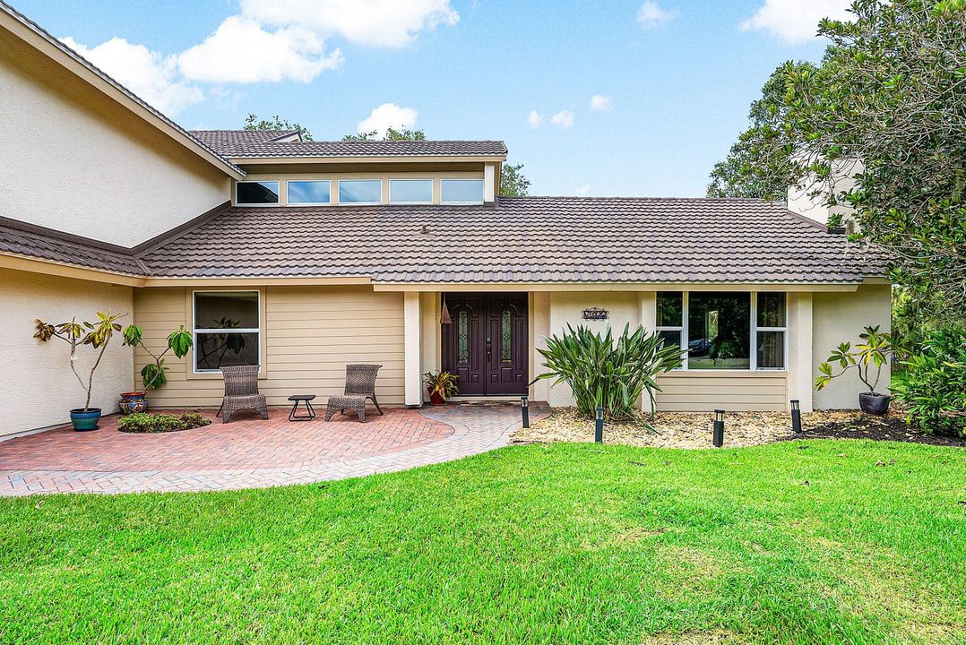 На продажу: $769,000 (5 спален, 3 ванн, 3543 Квадратных фут)