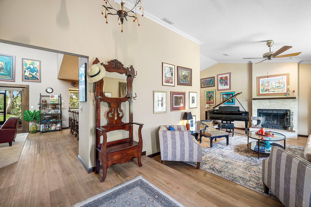 На продажу: $769,000 (5 спален, 3 ванн, 3543 Квадратных фут)