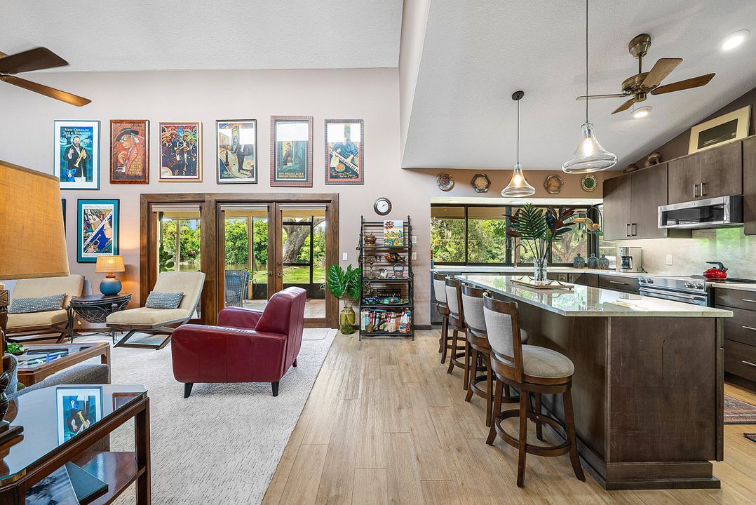 На продажу: $769,000 (5 спален, 3 ванн, 3543 Квадратных фут)