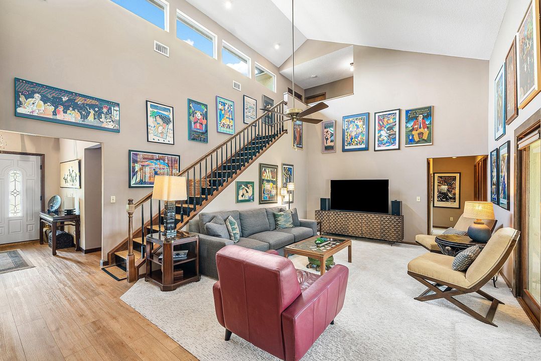 На продажу: $769,000 (5 спален, 3 ванн, 3543 Квадратных фут)