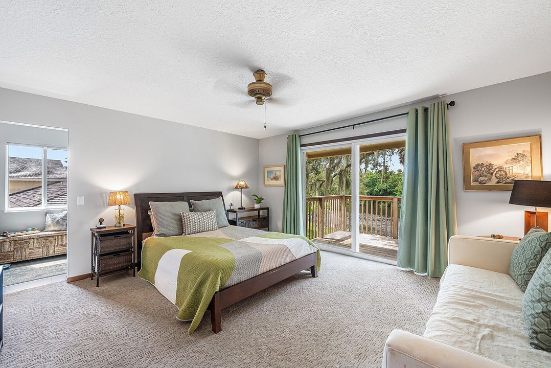 На продажу: $769,000 (5 спален, 3 ванн, 3543 Квадратных фут)