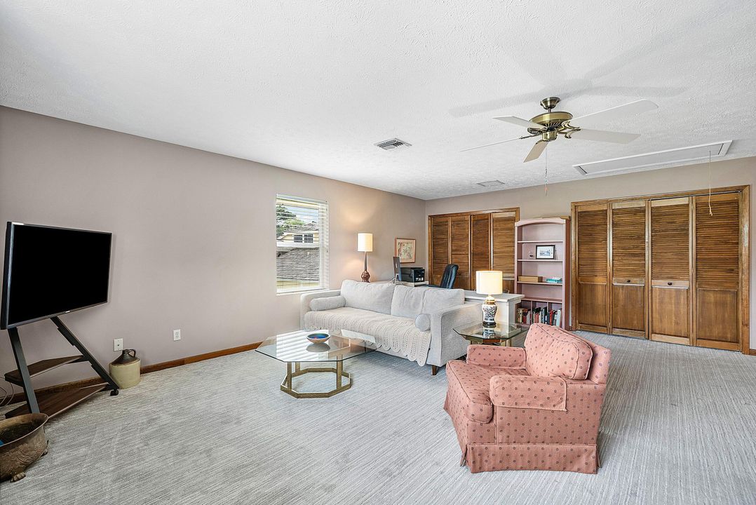 На продажу: $769,000 (5 спален, 3 ванн, 3543 Квадратных фут)