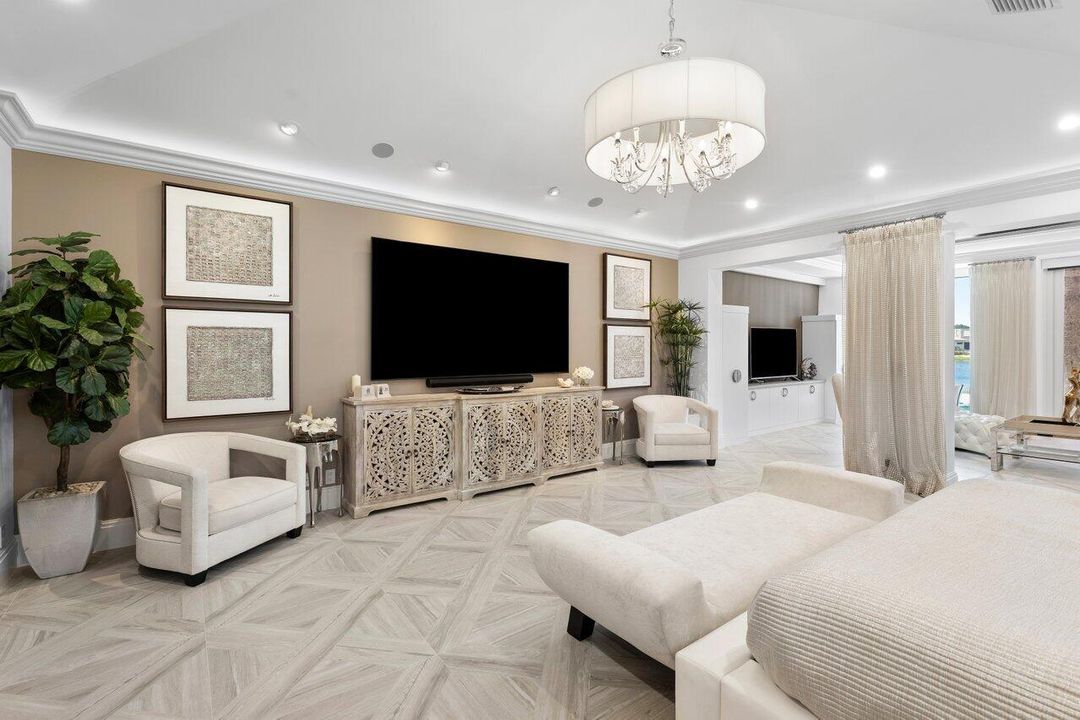 待售: $19,995,000 (7 贝兹, 8 浴室, 12163 平方英尺)