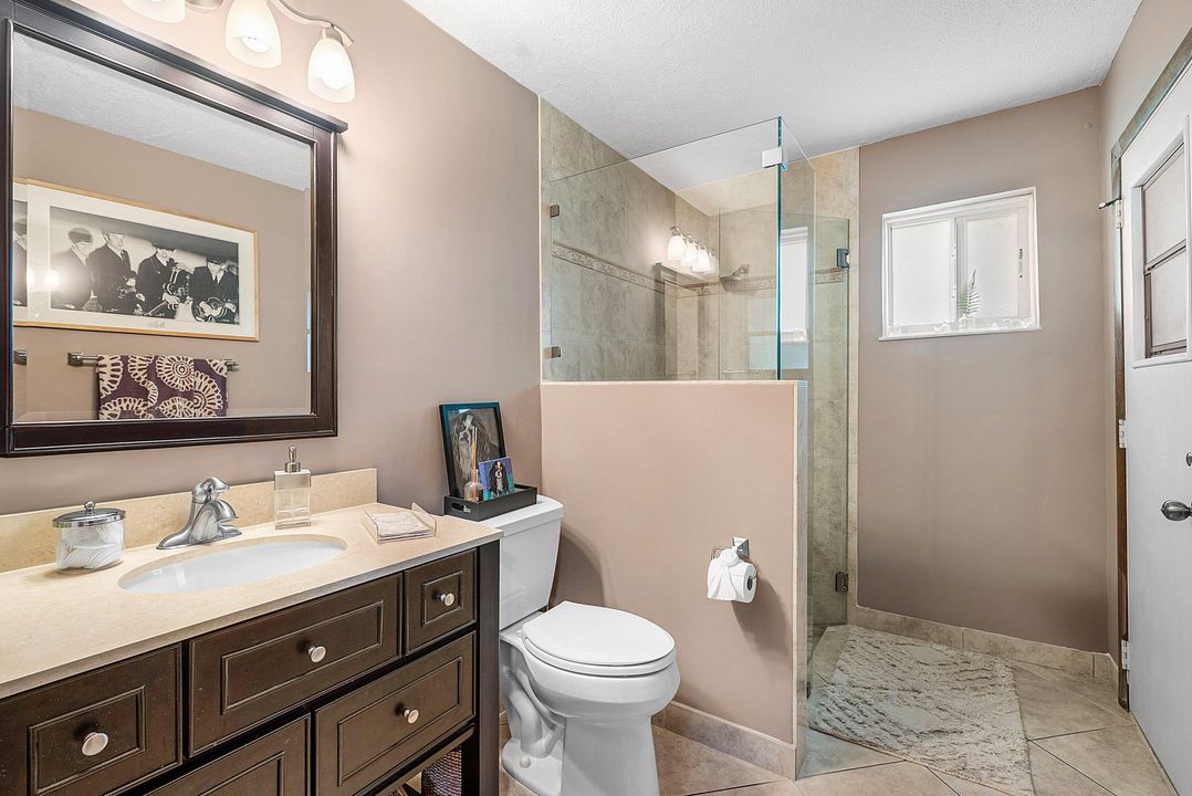 На продажу: $769,000 (5 спален, 3 ванн, 3543 Квадратных фут)