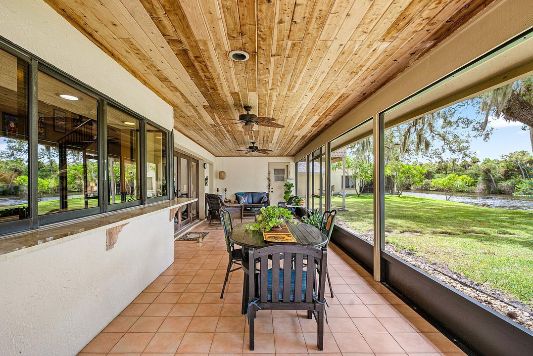 На продажу: $769,000 (5 спален, 3 ванн, 3543 Квадратных фут)