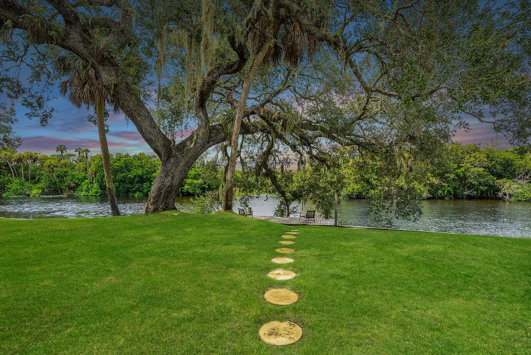 На продажу: $769,000 (5 спален, 3 ванн, 3543 Квадратных фут)