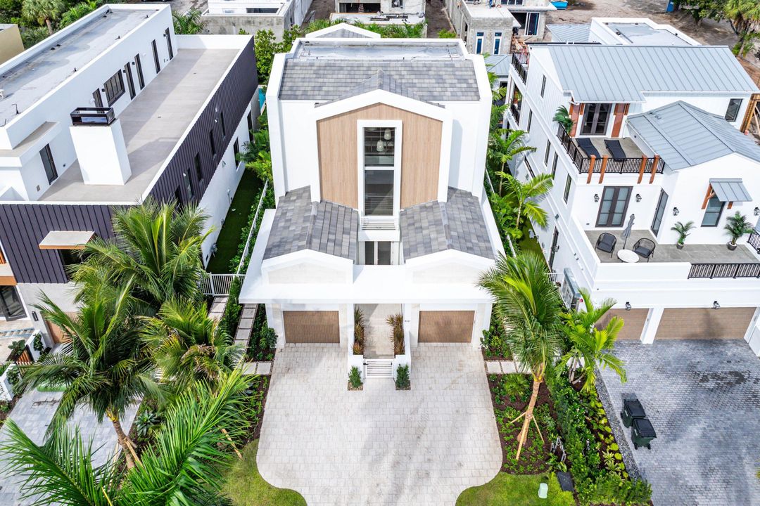 En Venta: $5,495,000 (5 camas, 5 baños, 4813 Pies cuadrados)