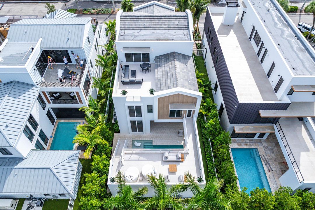 En Venta: $5,495,000 (5 camas, 5 baños, 4813 Pies cuadrados)