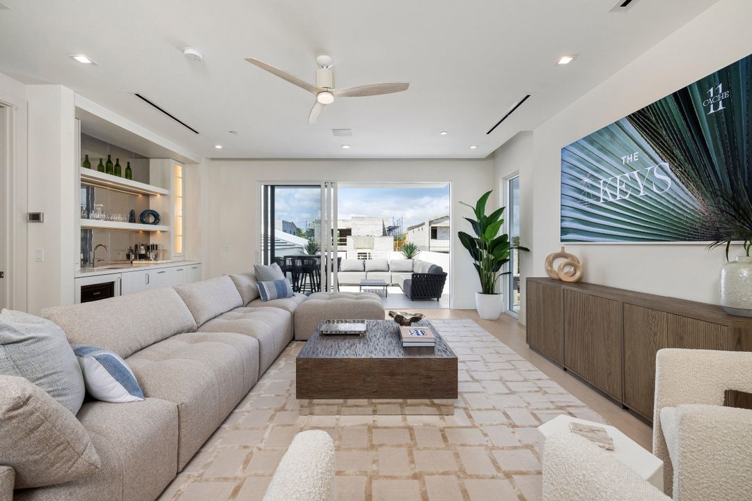 En Venta: $5,495,000 (5 camas, 5 baños, 4813 Pies cuadrados)