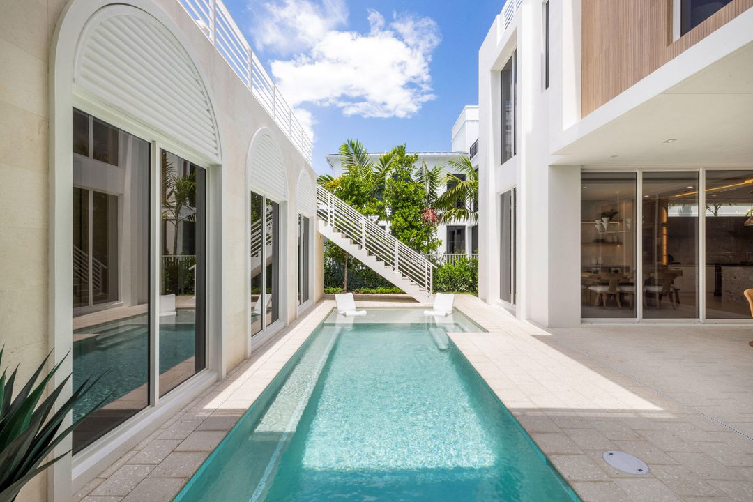 En Venta: $5,495,000 (5 camas, 5 baños, 4813 Pies cuadrados)