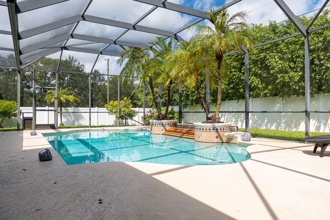 Vendido Recientemente: $515,000 (3 camas, 2 baños, 1863 Pies cuadrados)