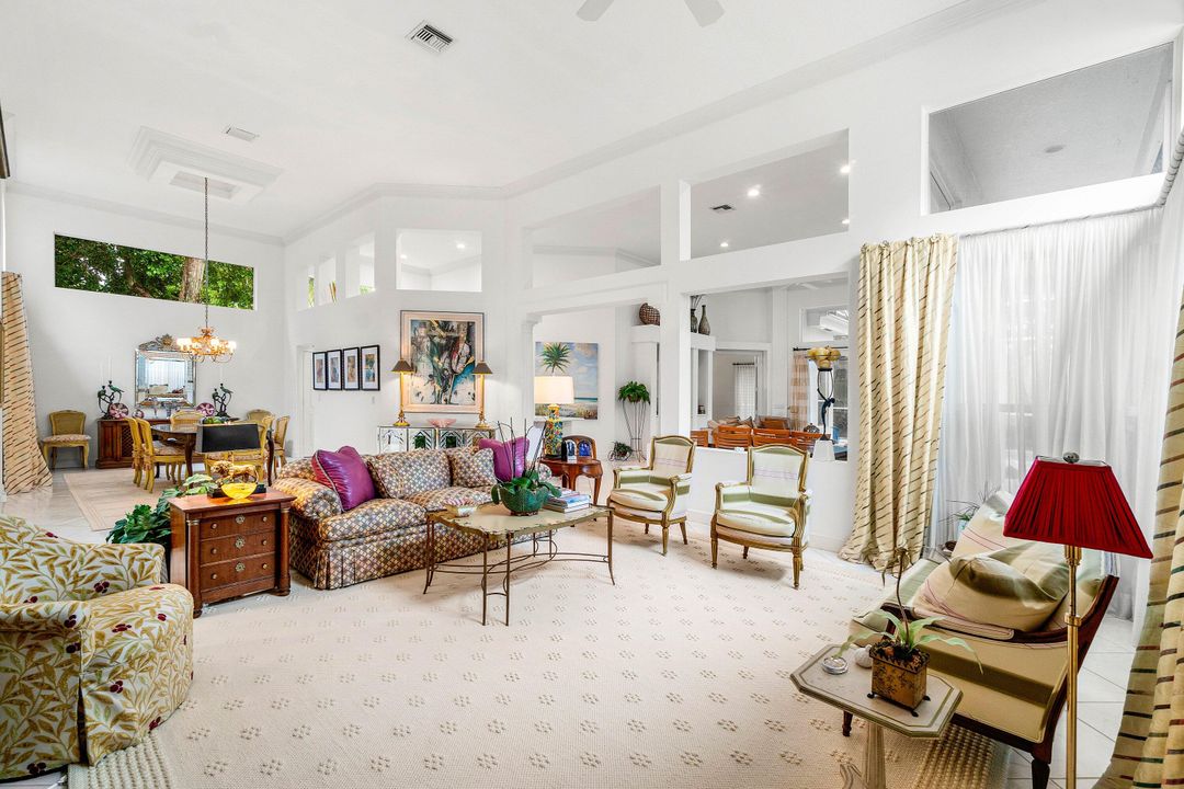 En Renta: $20,000 (3 camas, 3 baños, 2660 Pies cuadrados)