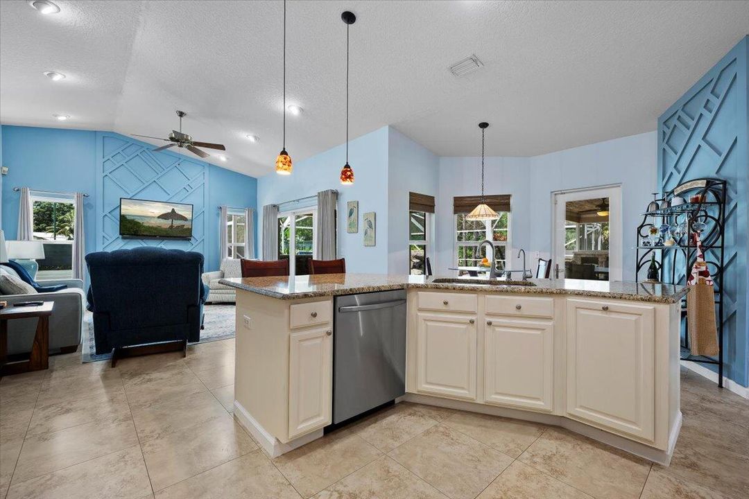 For Sale: $1,195,000 (3 beds, 3 baths, 2343 Square Feet)