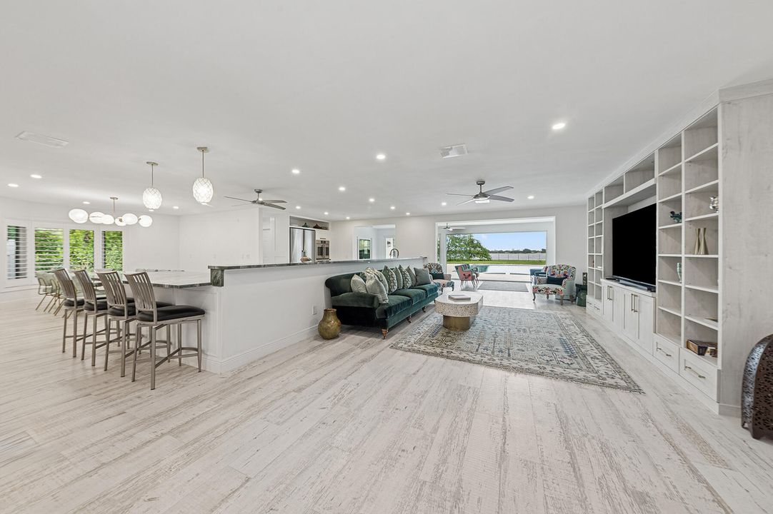 待售: $3,975,000 (4 贝兹, 4 浴室, 3572 平方英尺)