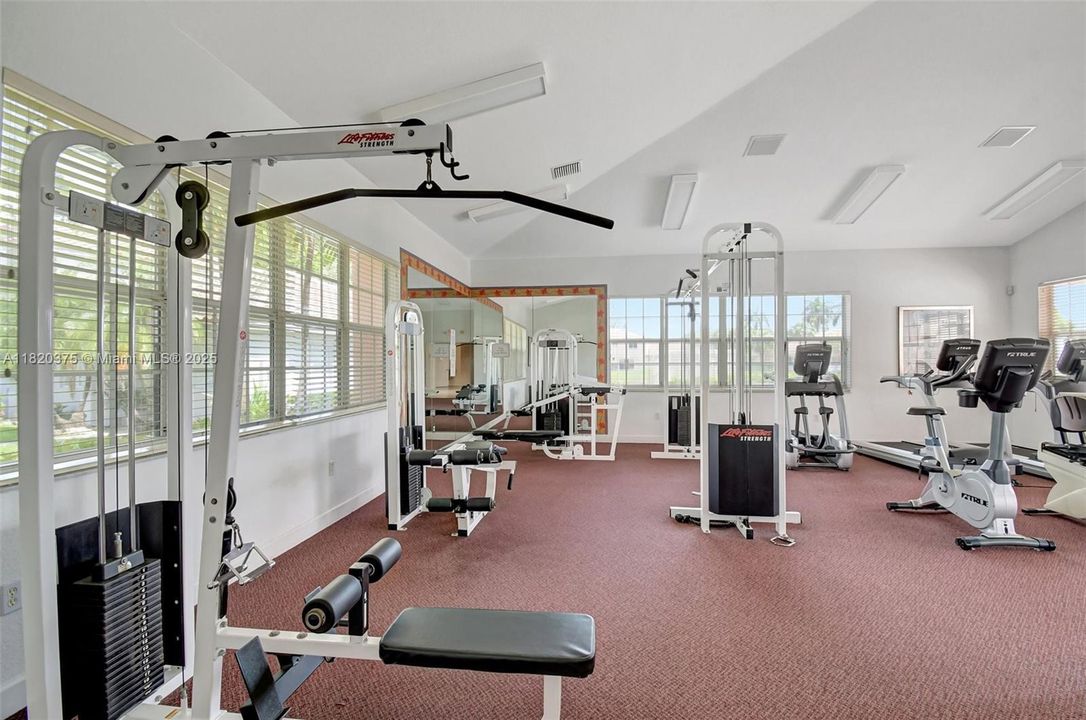 For Sale: $432,900 (3 beds, 3 baths, 1468 Square Feet)