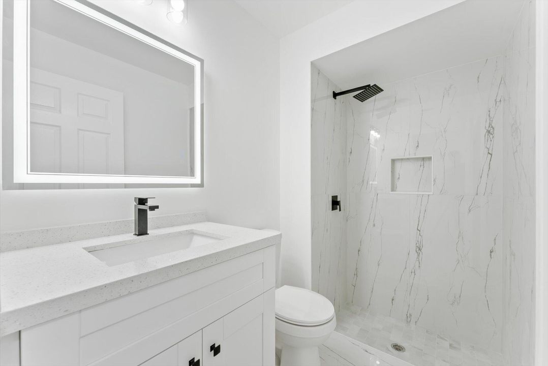 Active With Contract: $465,000 (3 beds, 2 baths, 1158 Square Feet)