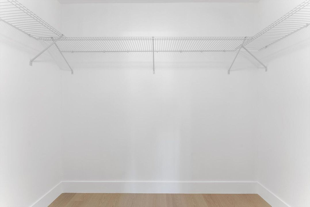 Active With Contract: $465,000 (3 beds, 2 baths, 1158 Square Feet)