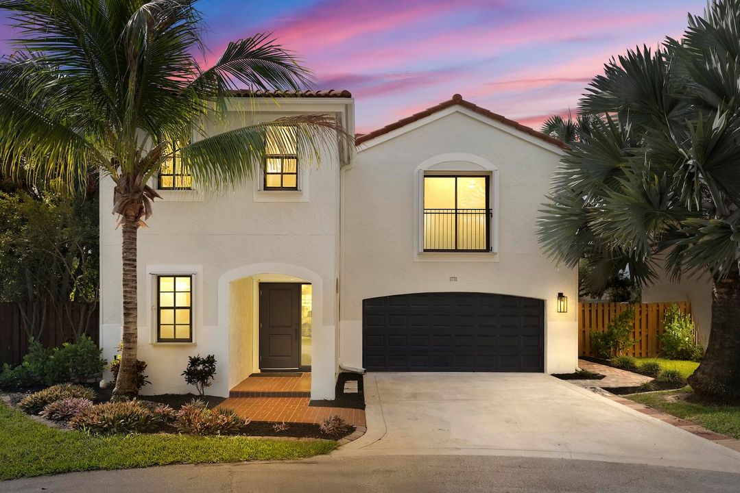 Recently Sold: $569,000 (4 beds, 2 baths, 1920 Square Feet)