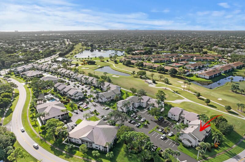 待售: $345,000 (2 贝兹, 2 浴室, 1244 平方英尺)