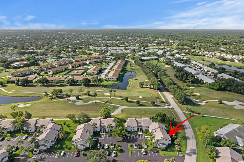 待售: $345,000 (2 贝兹, 2 浴室, 1244 平方英尺)