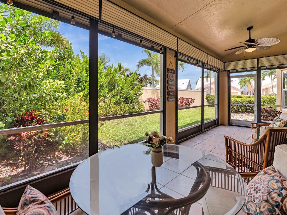 合同活跃: $9,500 (3 贝兹, 2 浴室, 2009 平方英尺)