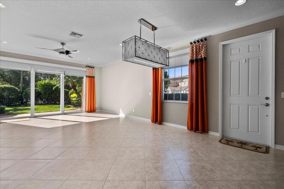 For Sale: $439,900 (3 beds, 2 baths, 1590 Square Feet)