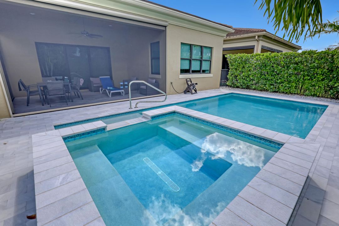 For Sale: $1,395,000 (3 beds, 2 baths, 2160 Square Feet)