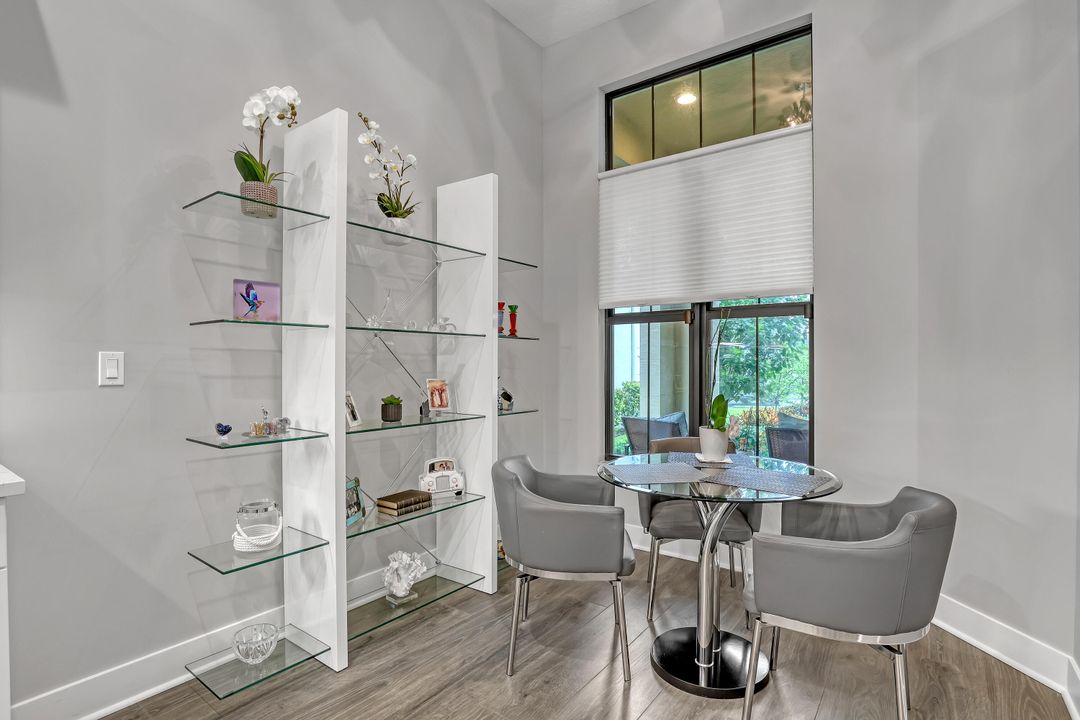 For Sale: $1,395,000 (3 beds, 2 baths, 2160 Square Feet)