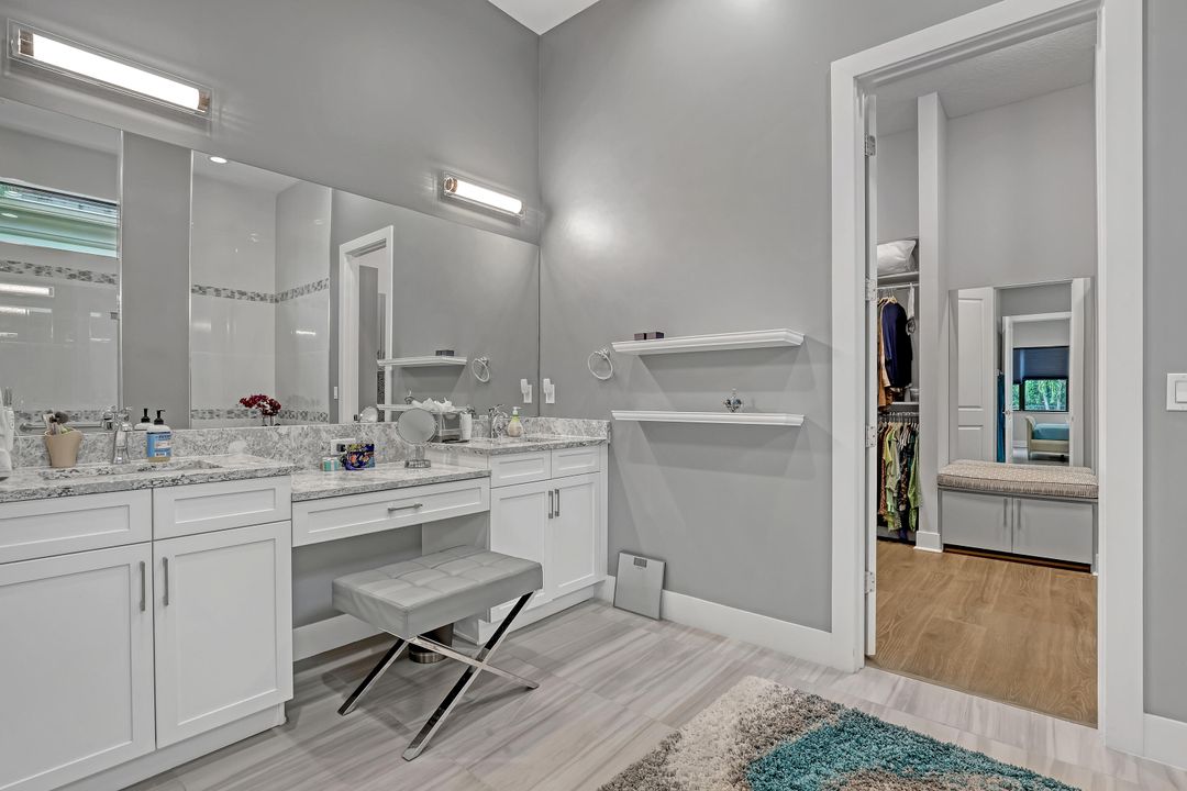 For Sale: $1,395,000 (3 beds, 2 baths, 2160 Square Feet)