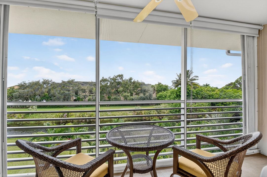 Active With Contract: $77,000 (2 beds, 2 baths, 1080 Square Feet)